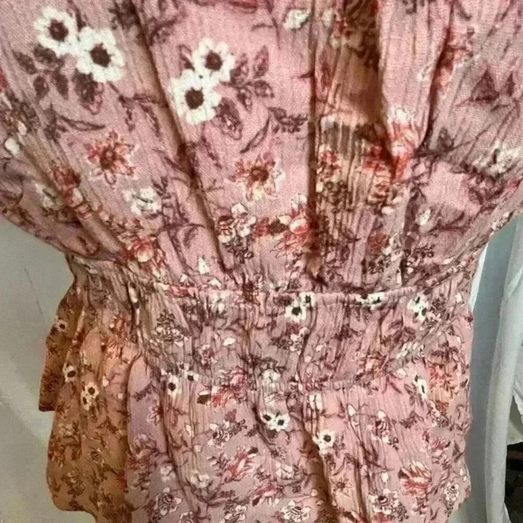 NWT - Pink Flora Baby doll Shirt Size Medium - Picture 8 of 8